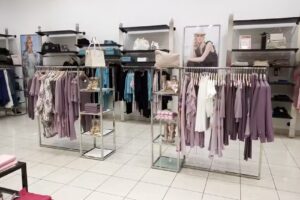 ANA SOUSA &ndash; Campera Outlet Shopping