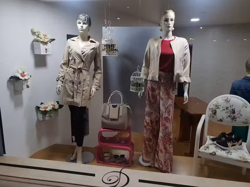 ANA SOUSA &ndash; Porto de M&oacute;s, Boutique Norbel