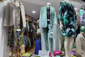 Andr&eacute; Pronto a Vestir