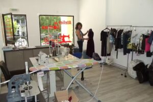 Atelier de Costura &ndash; Arranjos de costura, Vestidos por medida e Decora&ccedil;&otilde;es t&ecirc;xteis para o lar