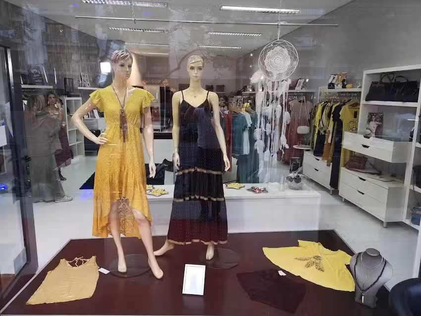 Carma Pronto a Vestir