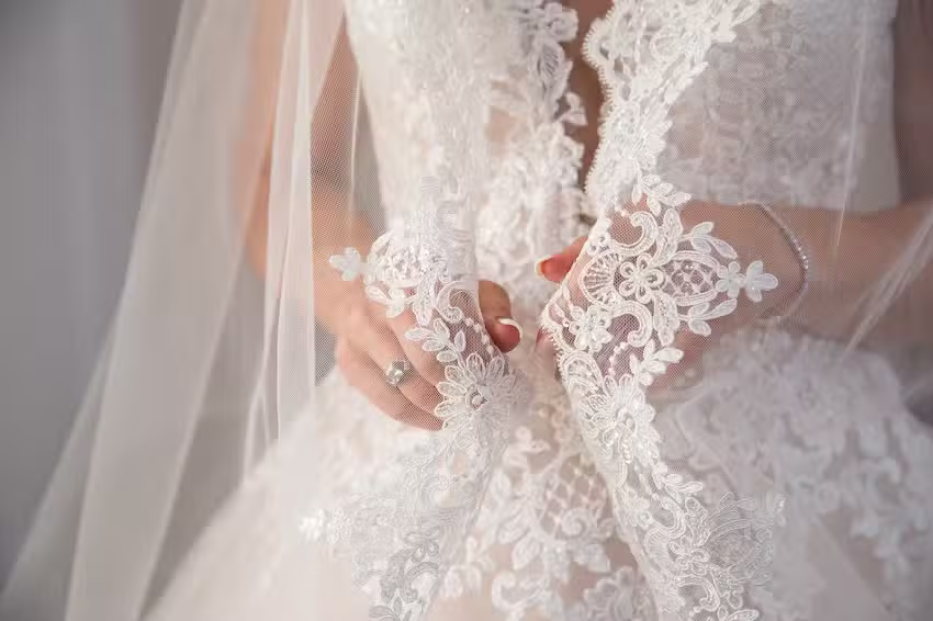 Cerimonial, Tudo p/ Noivas e Acompanhantes,Lda