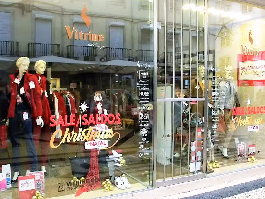 Cortes Mistos-com&eacute;rcio de Vestu&aacute;rio, Lda