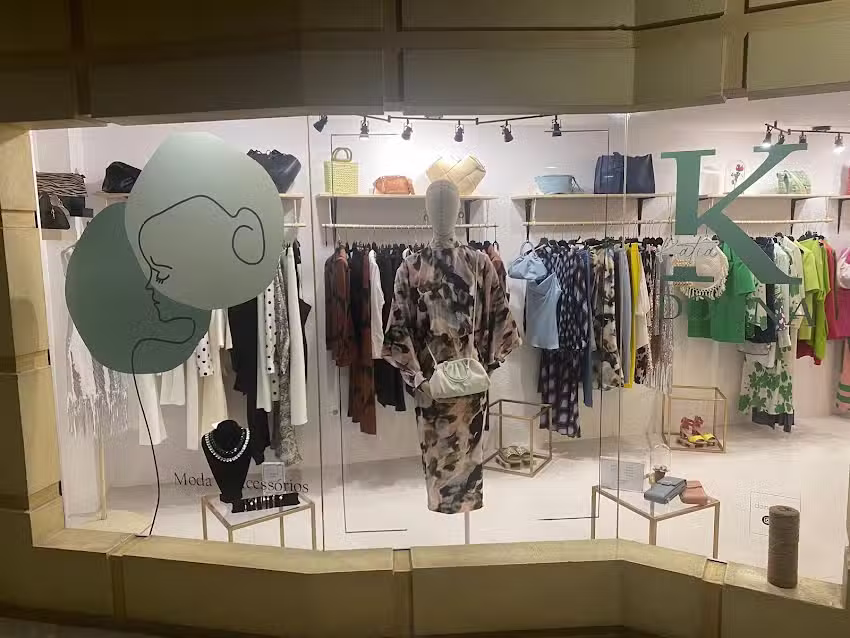 Donna K &ndash; Moda e Acess&oacute;rios- By: C&aacute;tiaSofia