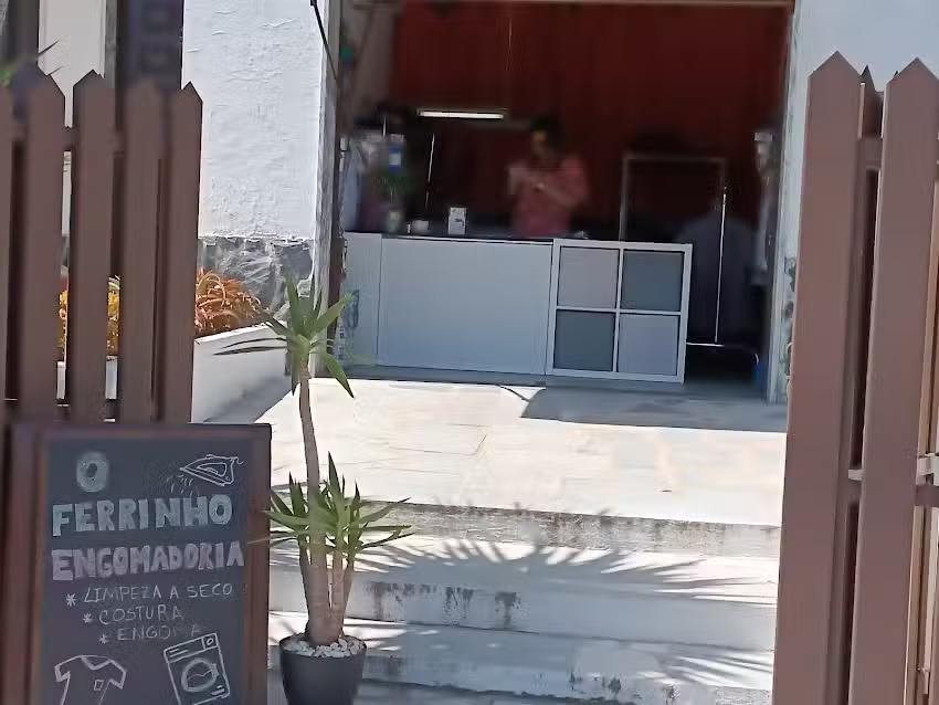 Engomadoria O Ferrinho