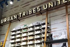 Fuxia Espa&ccedil;o Guimar&atilde;es