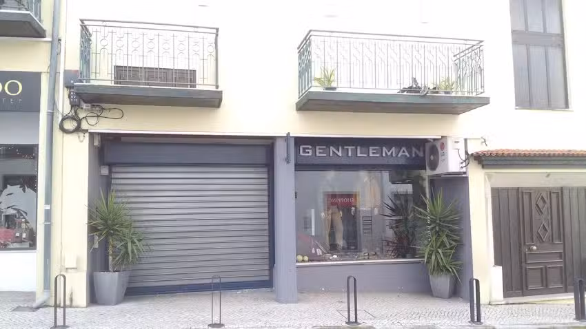 Gentleman-com&eacute;rcio De Vestu&aacute;rio Lda