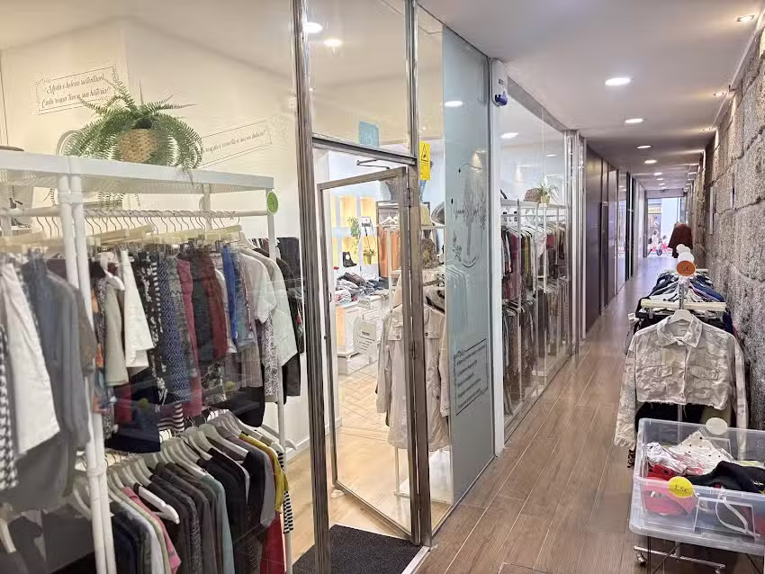 Isnardy&rsquo;s Closet