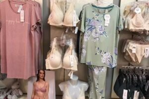 Kina Almeida- atelier de costura