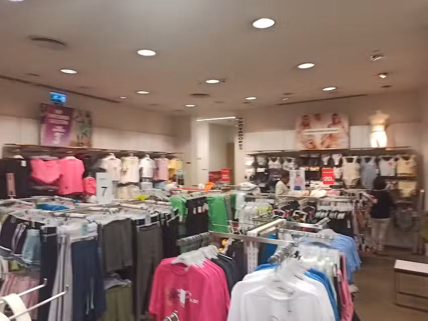 Lefties &bull; Caldas da Rainha