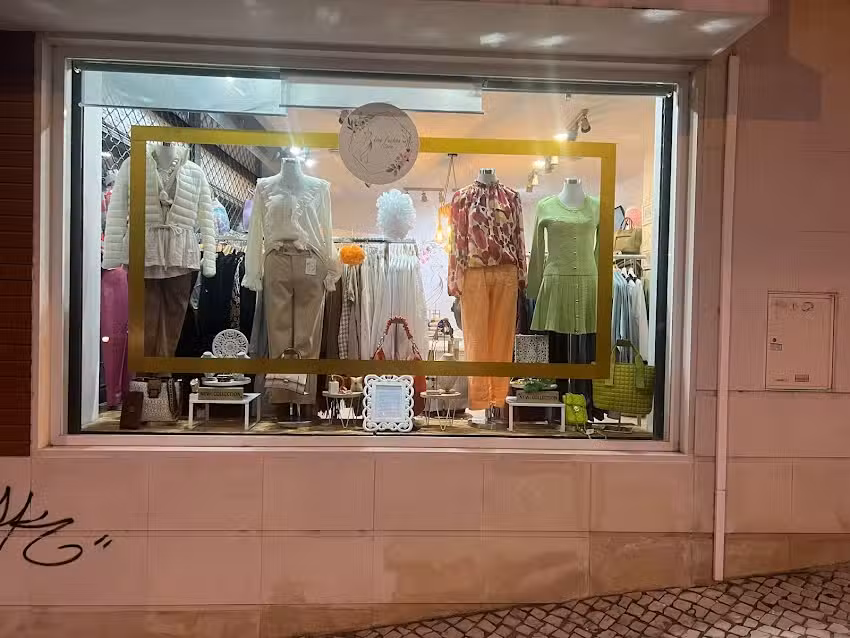 Live Fashion Store
