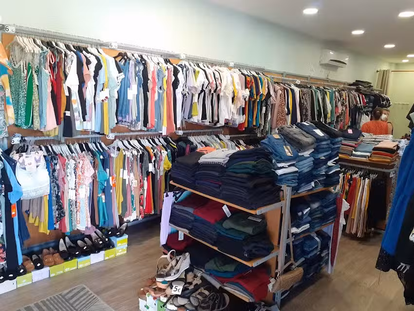 Luisa Tributus &ndash; pronto a vestir