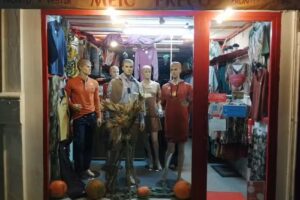 Meio Pre&ccedil;o Pronto a Vestir