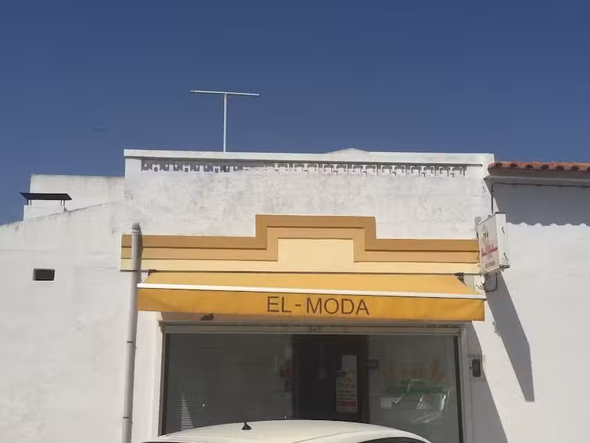 Modas Louren&ccedil;o-sociedade Unipessoal Lda