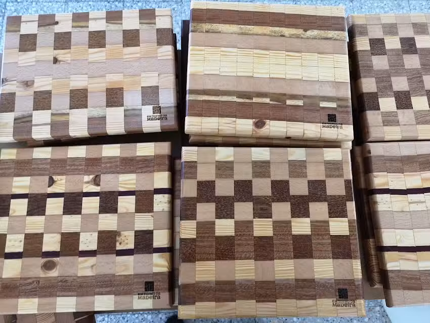 Moltra&ccedil;o-modelagem P/ Ind&uacute;stria T&ecirc;xtil E Vestu&aacute;rio Lda