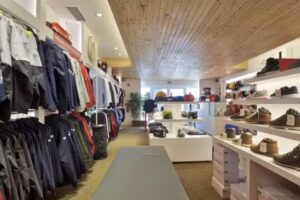 Ocean off price store HH