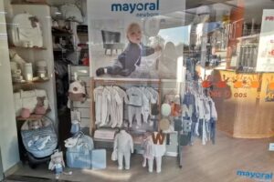 Os Cachopos &ndash; Com&eacute;rcio de Vestuario de B&eacute;b&eacute; e Crian&ccedil;a, Lda