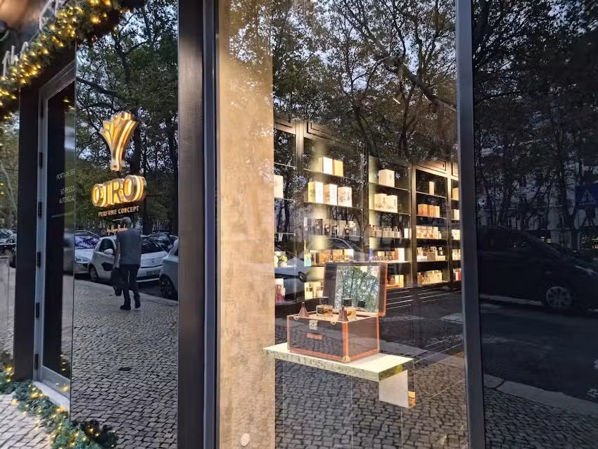 OTRO perfume avenida