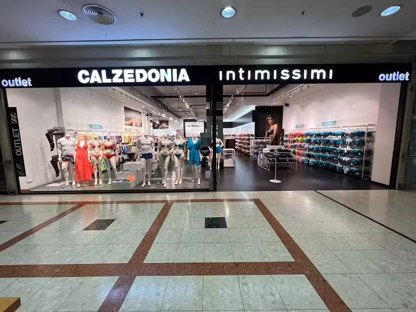 Outlet Calzedonia &ndash; Intimissimi Odivelas