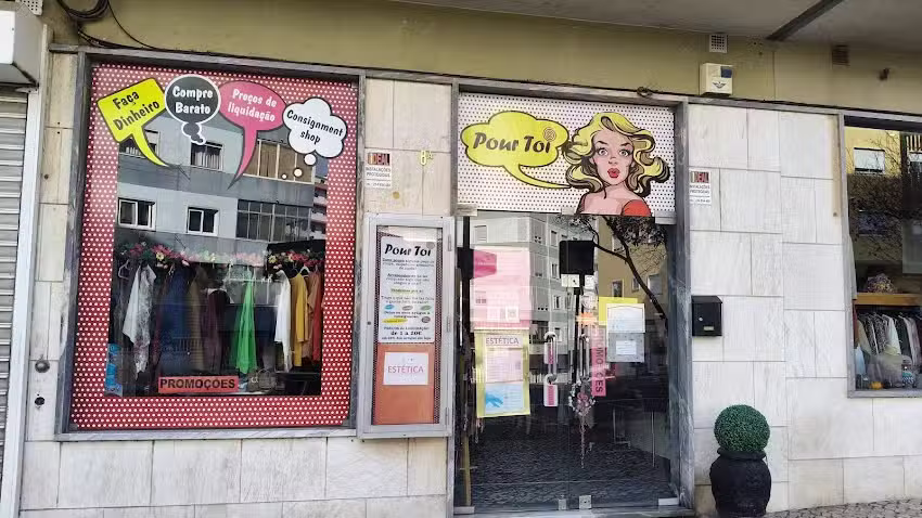 Pour Toi &ndash; Roupa em Segunda M&atilde;o