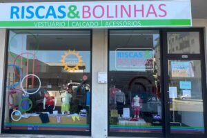 Riscas & Bolinhas
