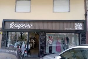 Roupeiro Loja &ndash; Miranda Carla M G Rolo