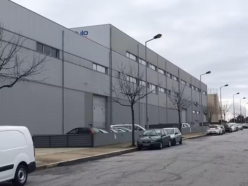 Sgate-Sociedade Comercial Gest&atilde;o Artigos Texteis Encomendas Moda,Lda