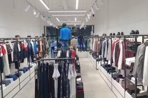 SMK DENIM&CO. | Paredes