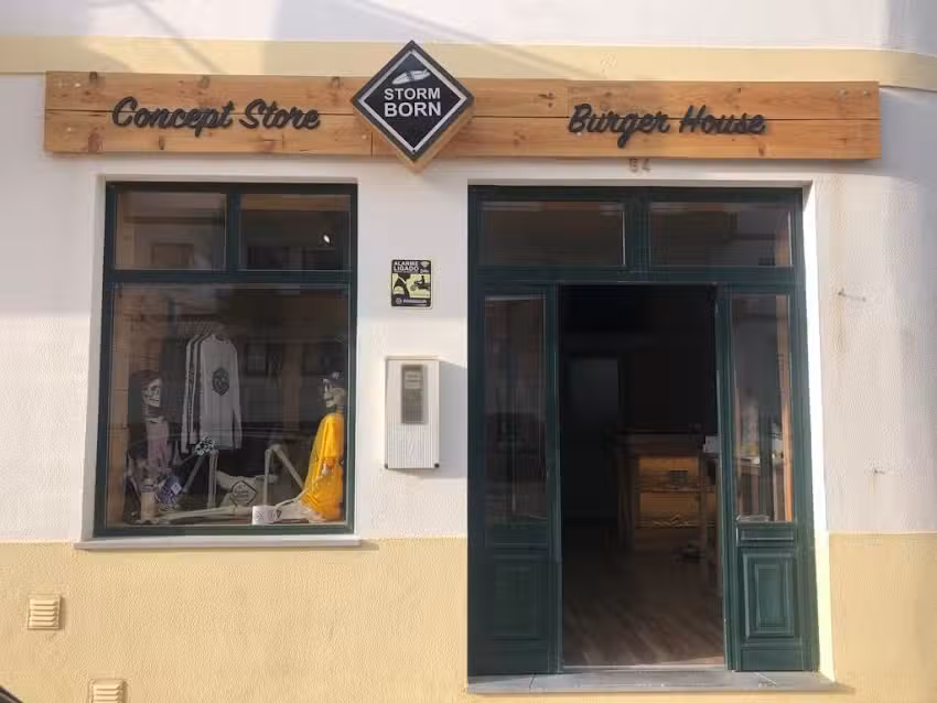 StormBorn &ndash; ConceptStore and BurguerHouse