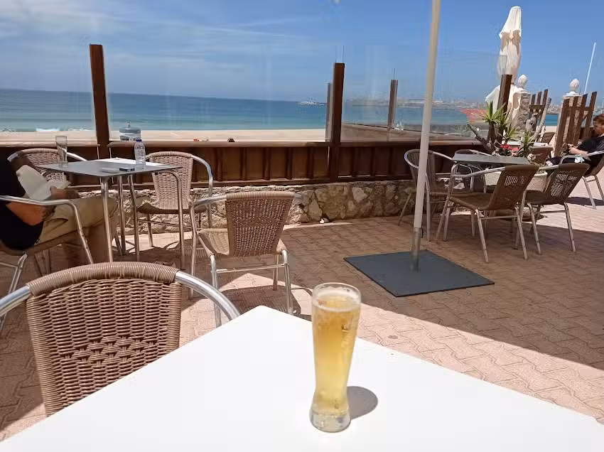Supertubos Beach Bar