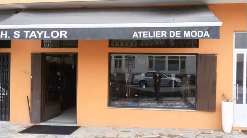 Taylor Alfaiataria e pronto a Vestir