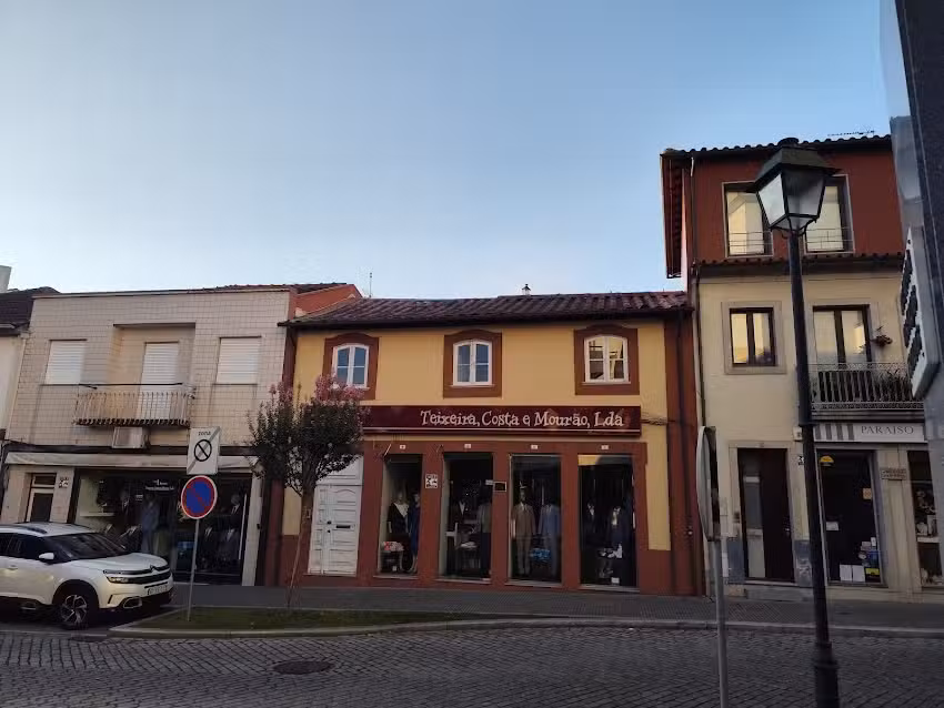 Teixeira, Costa & Mour&atilde;o,lda.