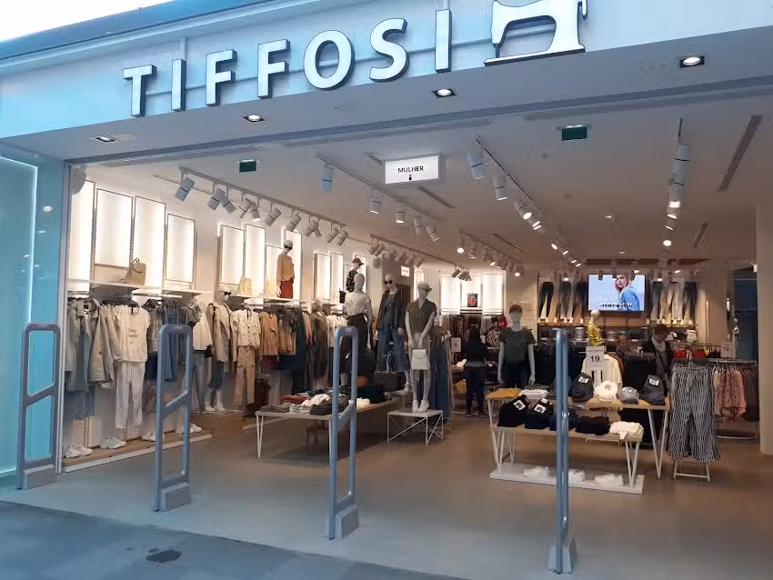 Tiffosi &bull; Centro Comercial Aqua Portim&atilde;o