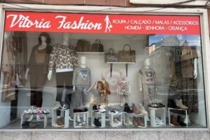 Vit&oacute;ria da Luna Fashion