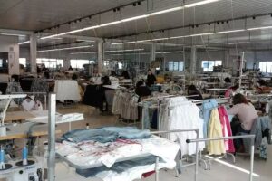 Xandra Claudim, Confecções