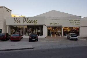 Ye&rsquo;s Please Store